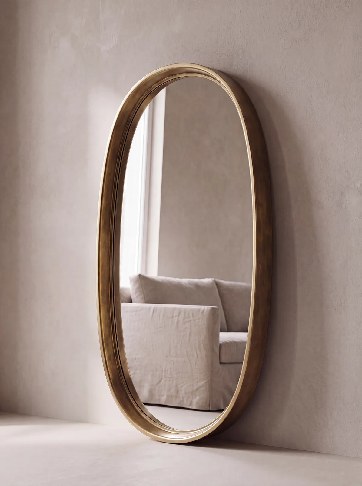 Leaning Oval